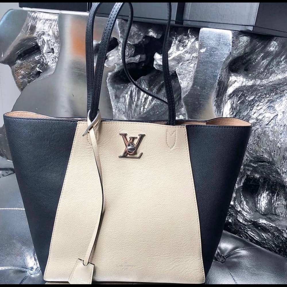 Louis Vuitton Lockme Shoulder Bag - Picture 1 of 8